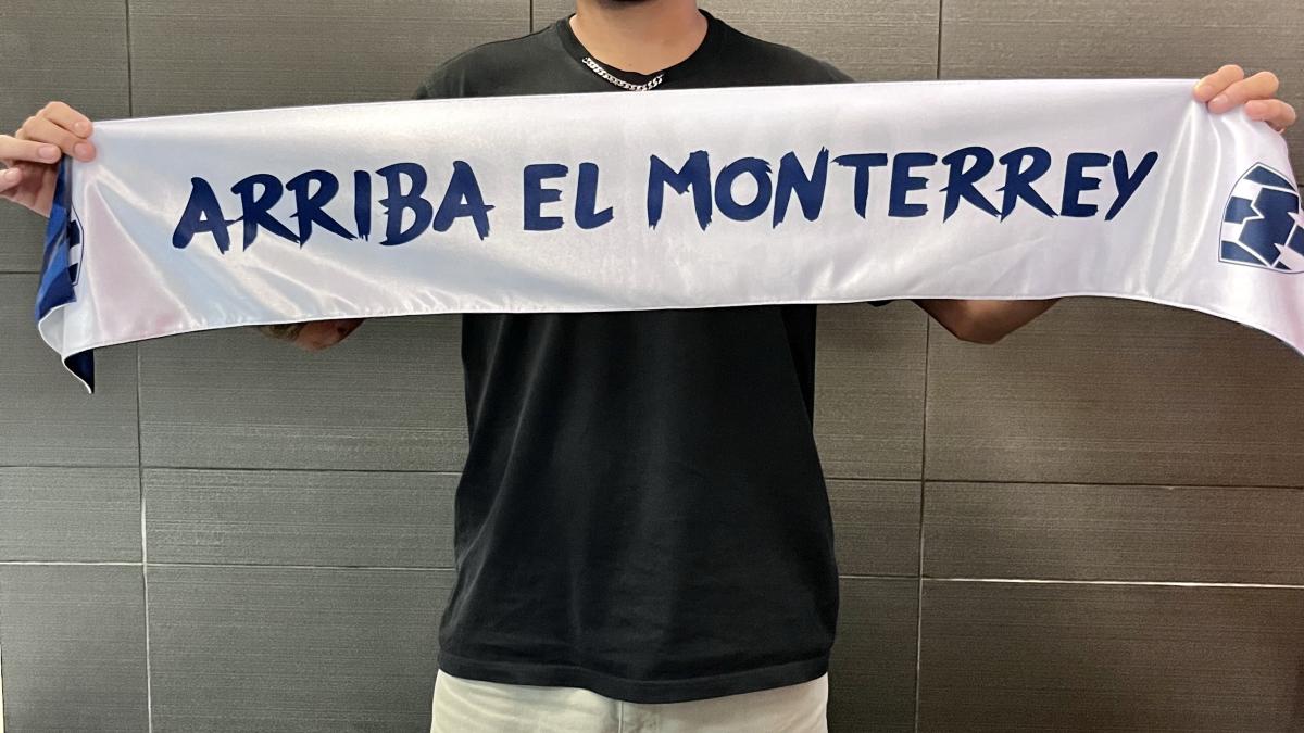 Tecatito Corona ya está en Monterrey para ser el referente de Rayados; “me gusta hablar en la cancha”