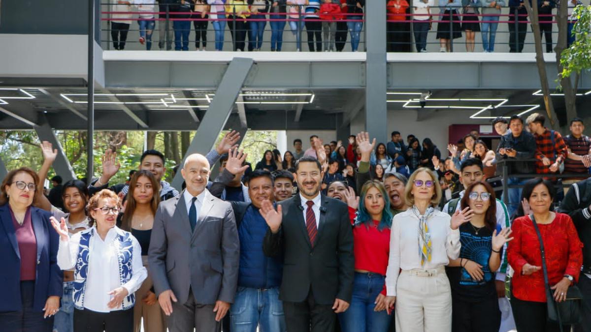 La Universidad Rosario Castellanos estrena sede