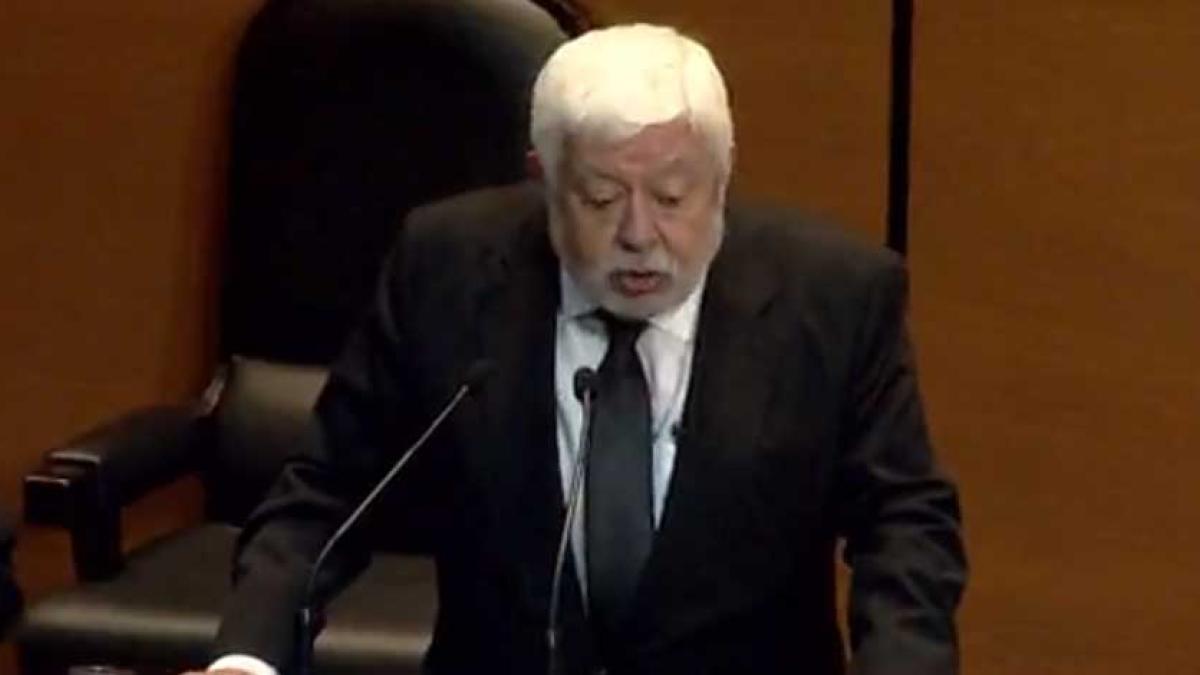 Jaime Maussan exhibe presuntos cadáveres extraterrestres en la Cámara de Diputados y aquí están las IMÁGENES Y VIDEO