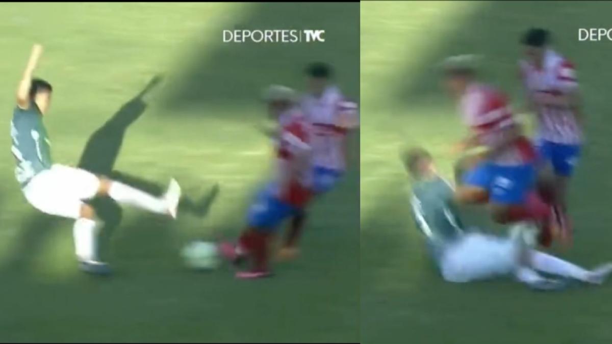 VIDEO: ¡DE TERROR! Jugador hace criminal entrada y plancha a dos rivales con patada voladora