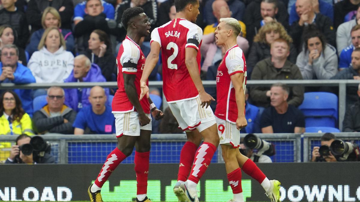 Arsenal vence al Everton por la mínima