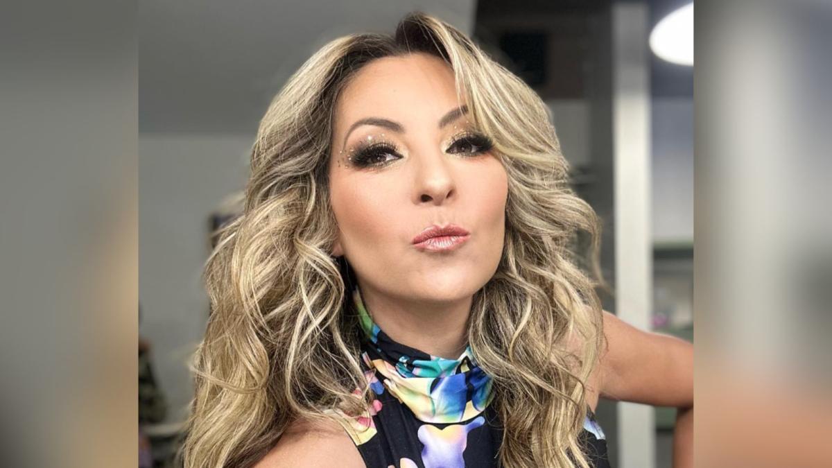 Mariana Ochoa, de OV7, se lanza contra JNS e internautas la critican; 'hay que tener la cara bien dura'