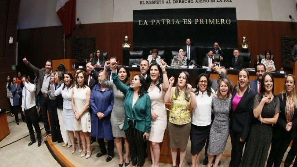 Senadoras impulsan reformas para alternar gubernaturas entre hombres y mujeres