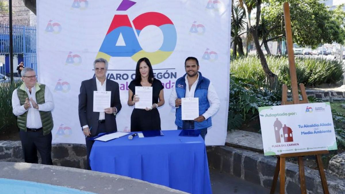 Lía Limón firma convenio para el rescate del área verde de la Plaza de la Paz