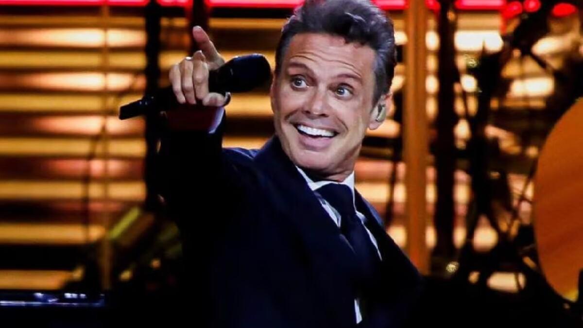 Luis Miguel alarma a fans por nueva FOTO de su cara: 'se le deformó la cara'