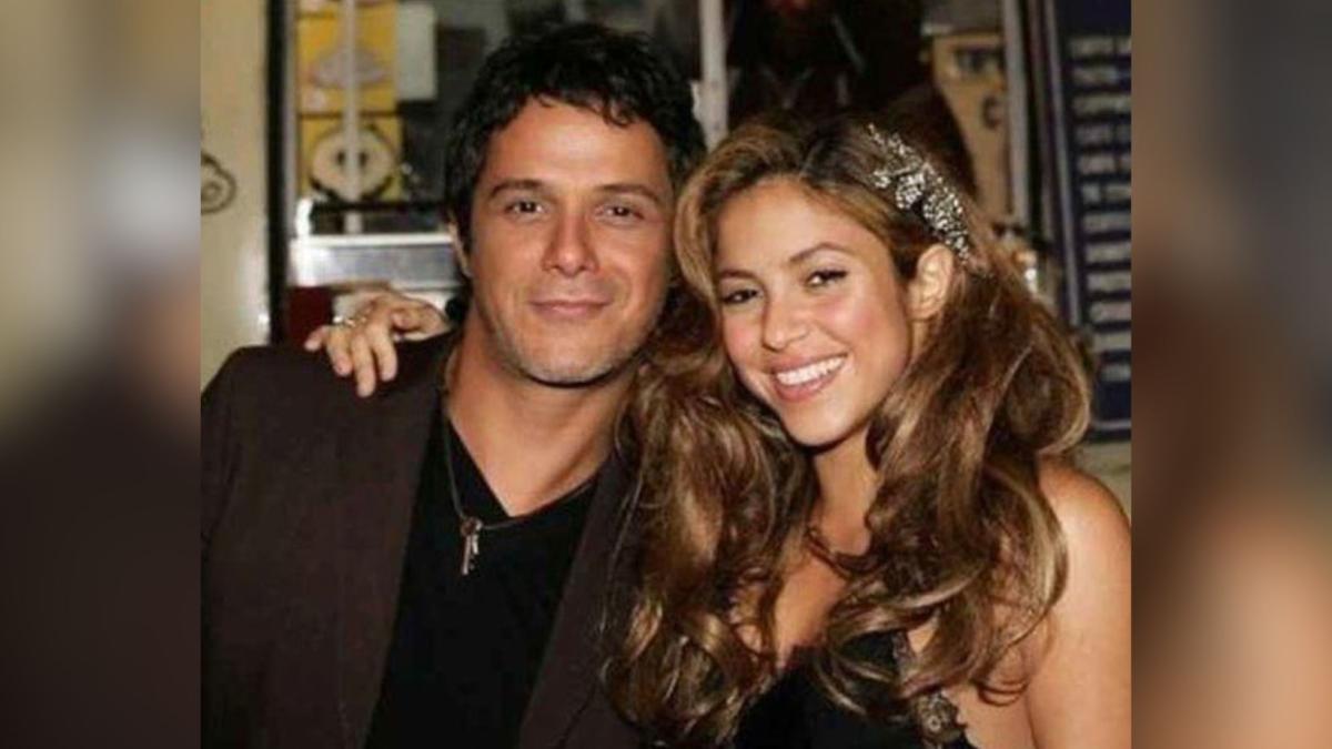 Shakira dedica mensaje de AMOR a Alejandro Sanz; 'qué lindo ver un artistazo como tú'