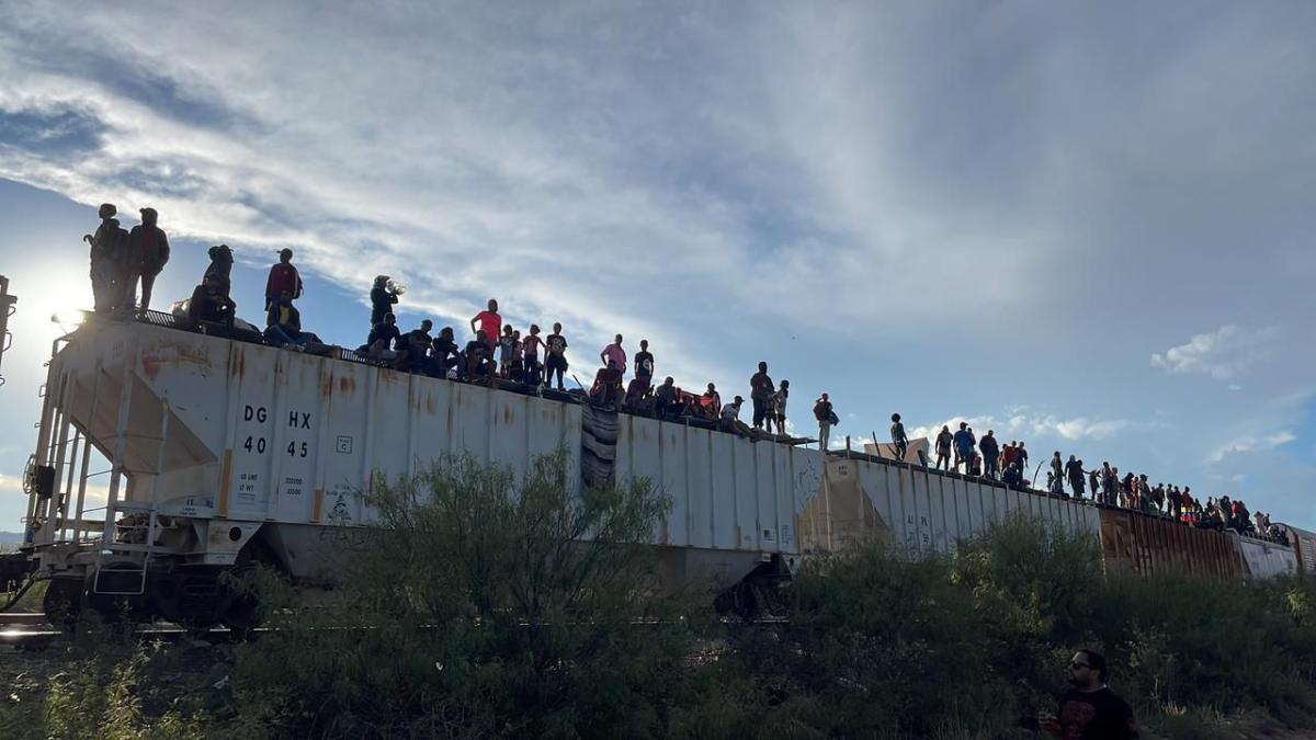 Presidente anuncia cumbre sobre migración en 10 días