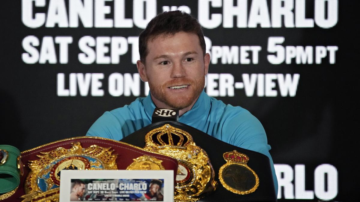 'Canelo' Álvarez vs Jermell Charlo: Así son por dentro las tiendas del boxeador que compiten con Oxxo