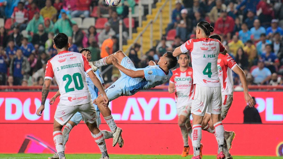 Cruz Azul: Ángel Sepúlveda y su espectacular golazo de chilena contra Necaxa (Video)