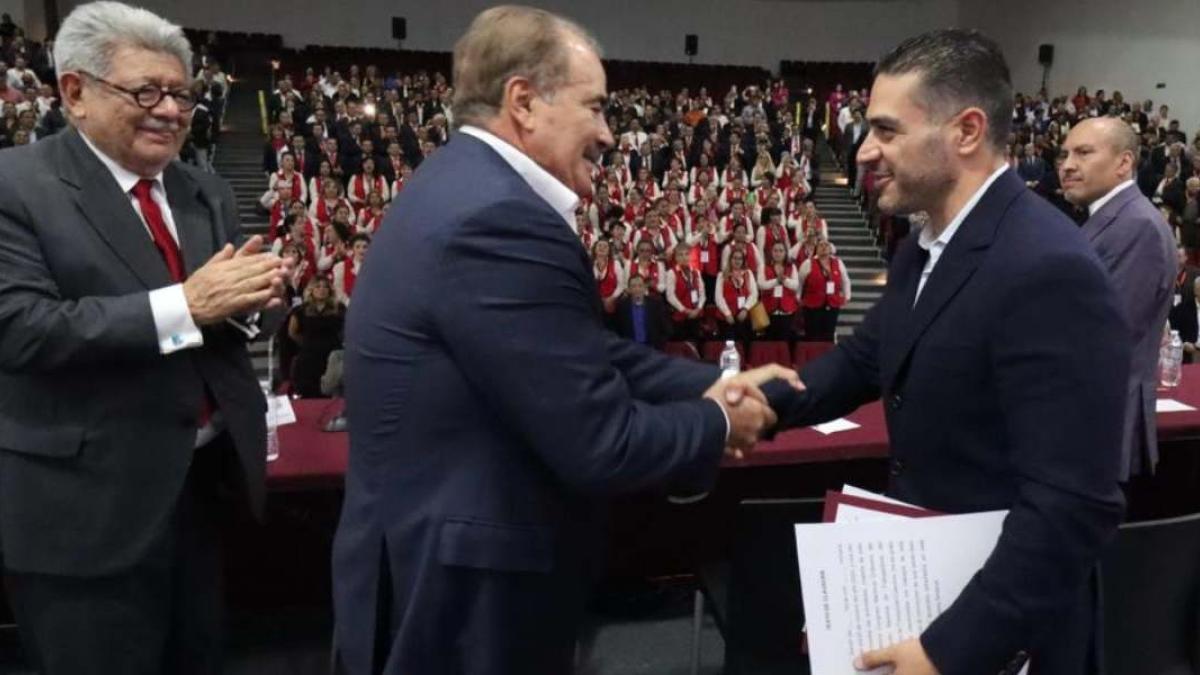 Sindicato Nacional de Trabajadores del Metro brinda respaldo a Omar García Harfuch en CDMX