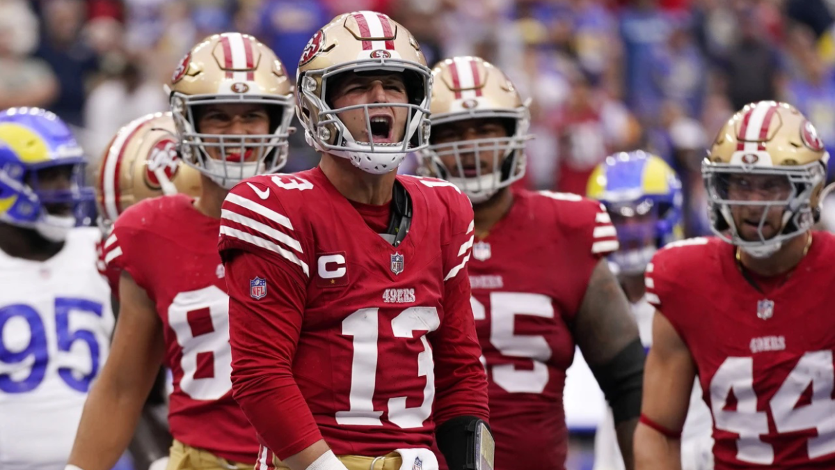 NFL: Quarterback de los 49ers divide gastos con compañero de cuarto por una increíble razón