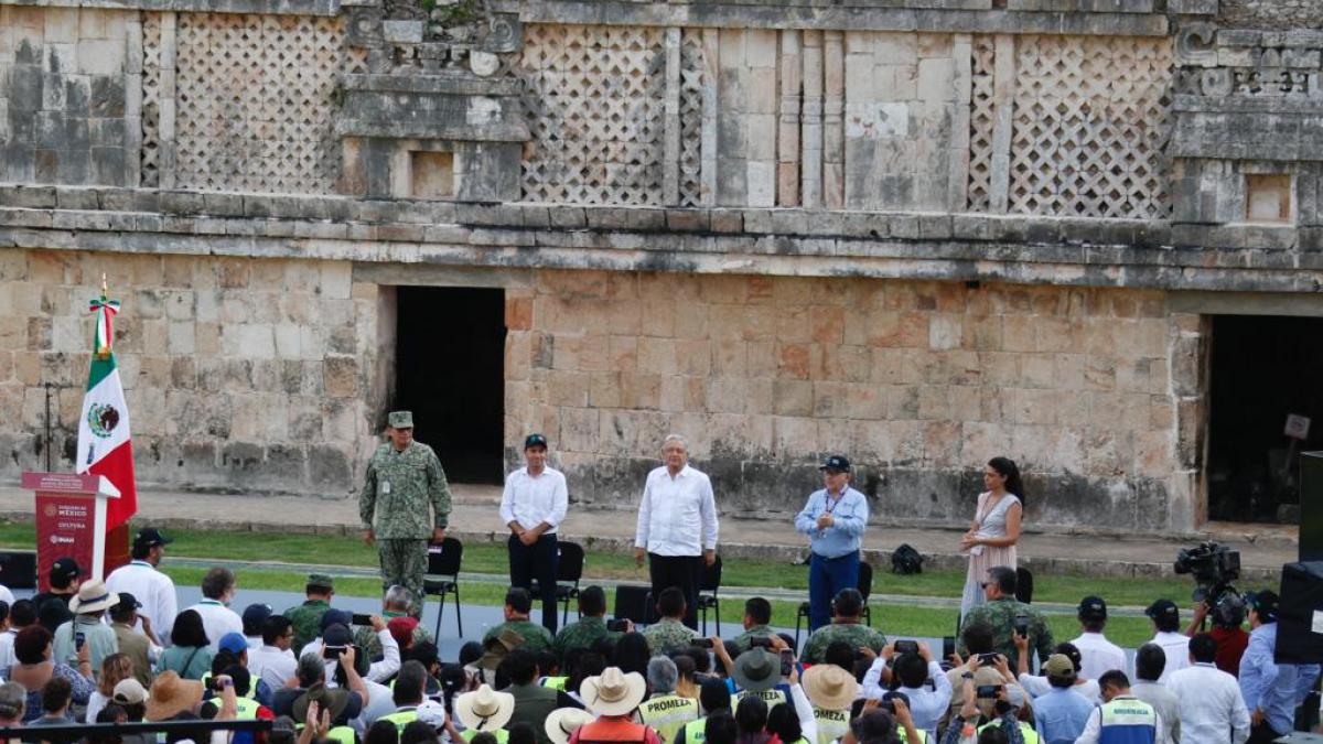 La apuesta en el sureste en economía y turismo es el Tren Maya: AMLO