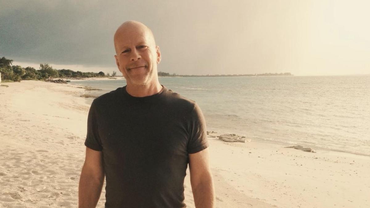 Revelan que Bruce Willis ya no puede hablar ni leer: 'la alegría de vivir se le fue'