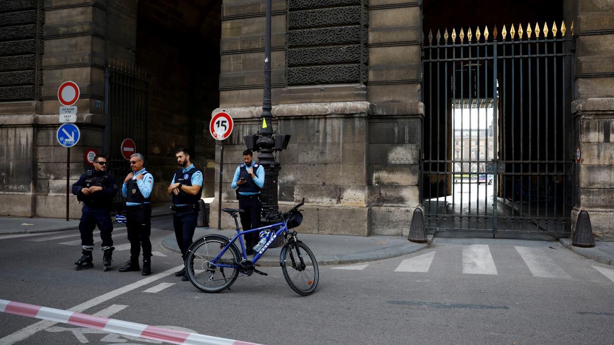 Embajada pide precaución a mexicanos en Francia por actos terroristas