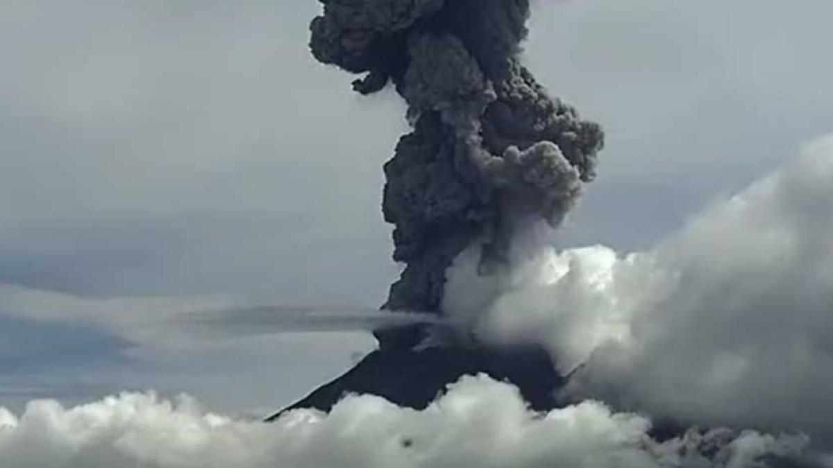 Popocatépetl emite gran fumarola; semáforo volcánico en Amarillo, Fase 2 │ VIDEO