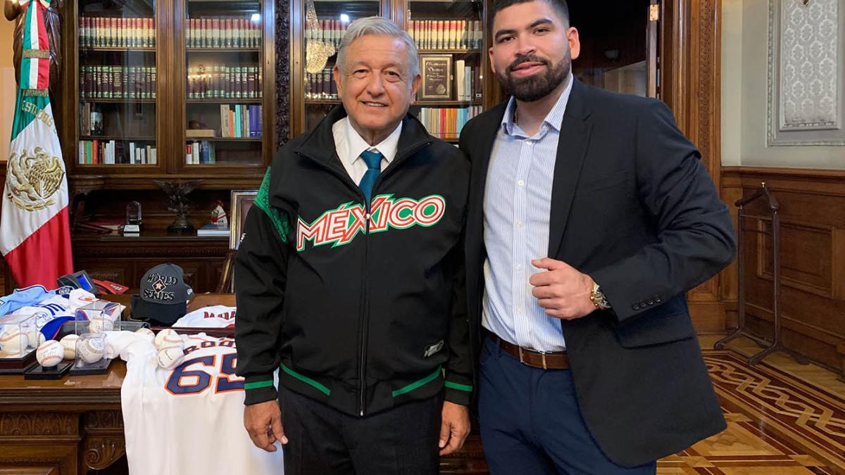 AMLO ‘apuesta’ por Houston para el campeonato de la Serie Mundial; celebra participación de latinos