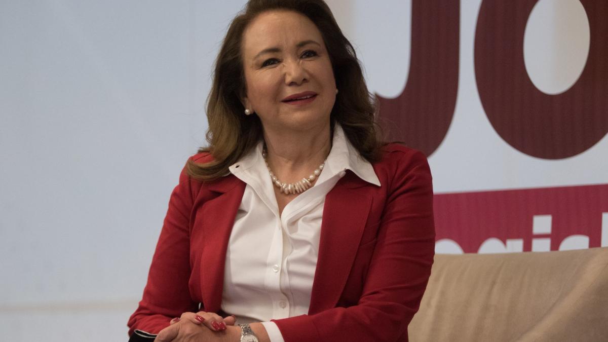 Ministra Yasmín Esquivel propone avalar tope a comisión de Afores