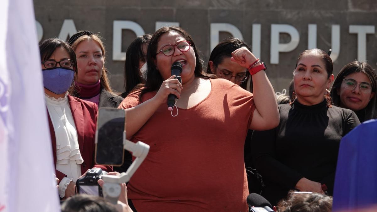 Tras suspensión de giras de Sheinbaum, Morena otra vez impulsará reforma electoral para frenar al INE