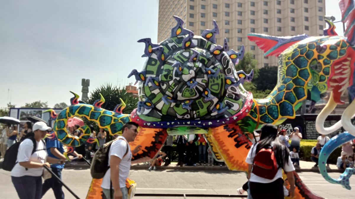 FOTOS | Así se vive el Desfile de Alebrijes Monumentales en el Centro de la CDMX