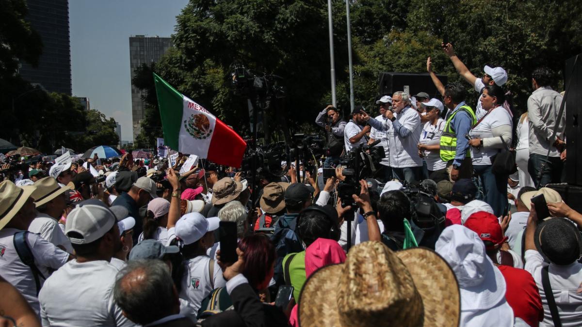 Invitan PAN y PRI en el Senado a presidenta de la Corte para dialogar sobre extinción de fideicomisos