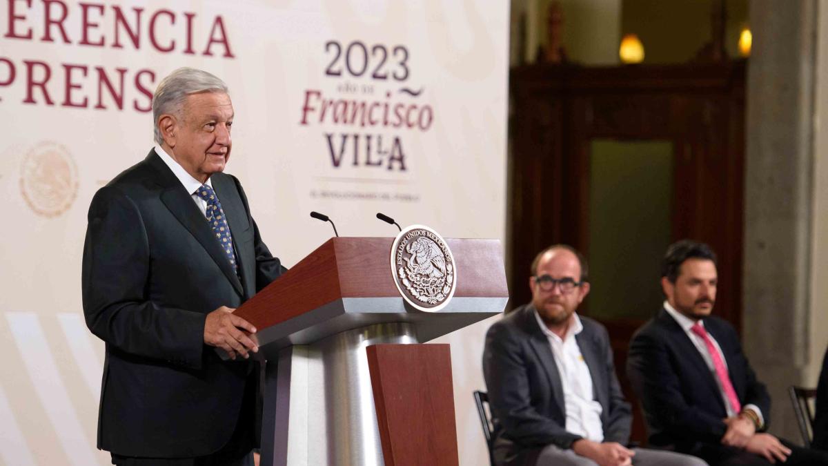 Presidente pide explicar sueldos de 700 mil pesos