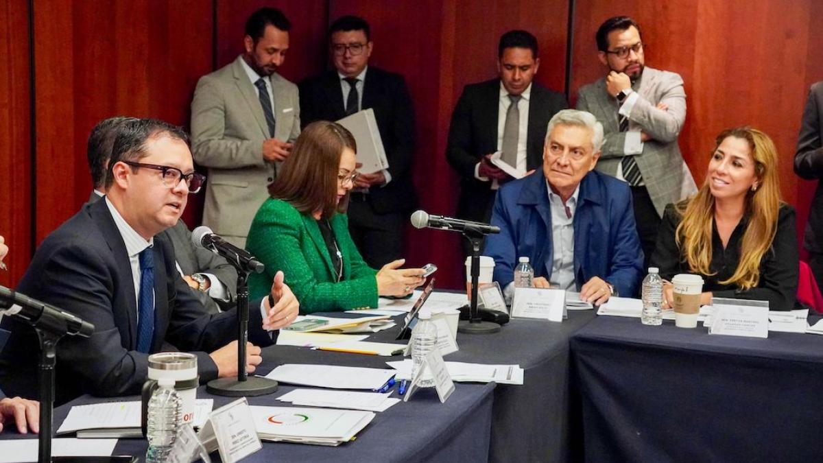 Oposición reclama a 4T por Fonden, pero SHCP afirma que sigue vigente