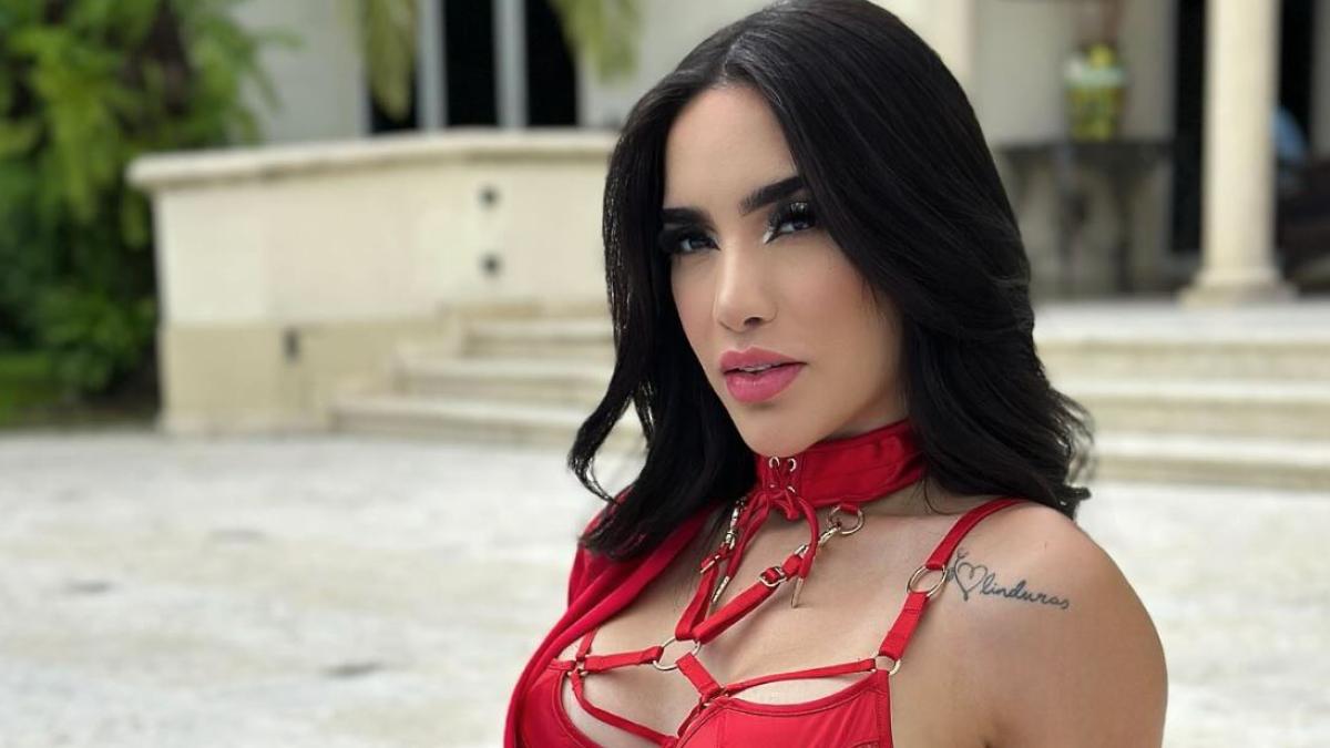 Kimberly Loaiza retrasa lanzamiento de VIDEO musical por culpa de otra famosa cantante ¿De quién se trata?