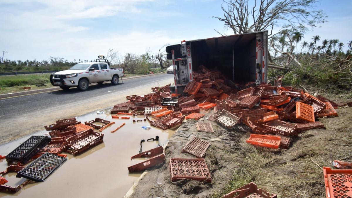 Emergencia por 'Otis' en Guerrero: Piden limitar uso de carreteras a Acapulco por esta razón