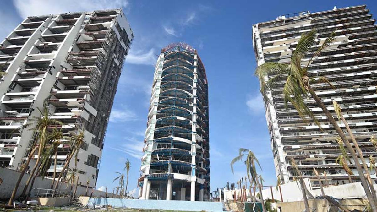 Reabrirán 35 hoteles de Acapulco entre marzo y abril del 2024, anuncia AMLO