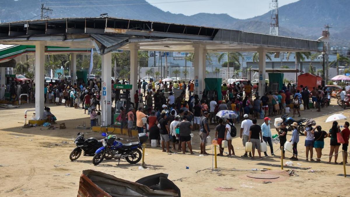 Desde otros estados, deciden viajar a Guerrero para buscar a familiares