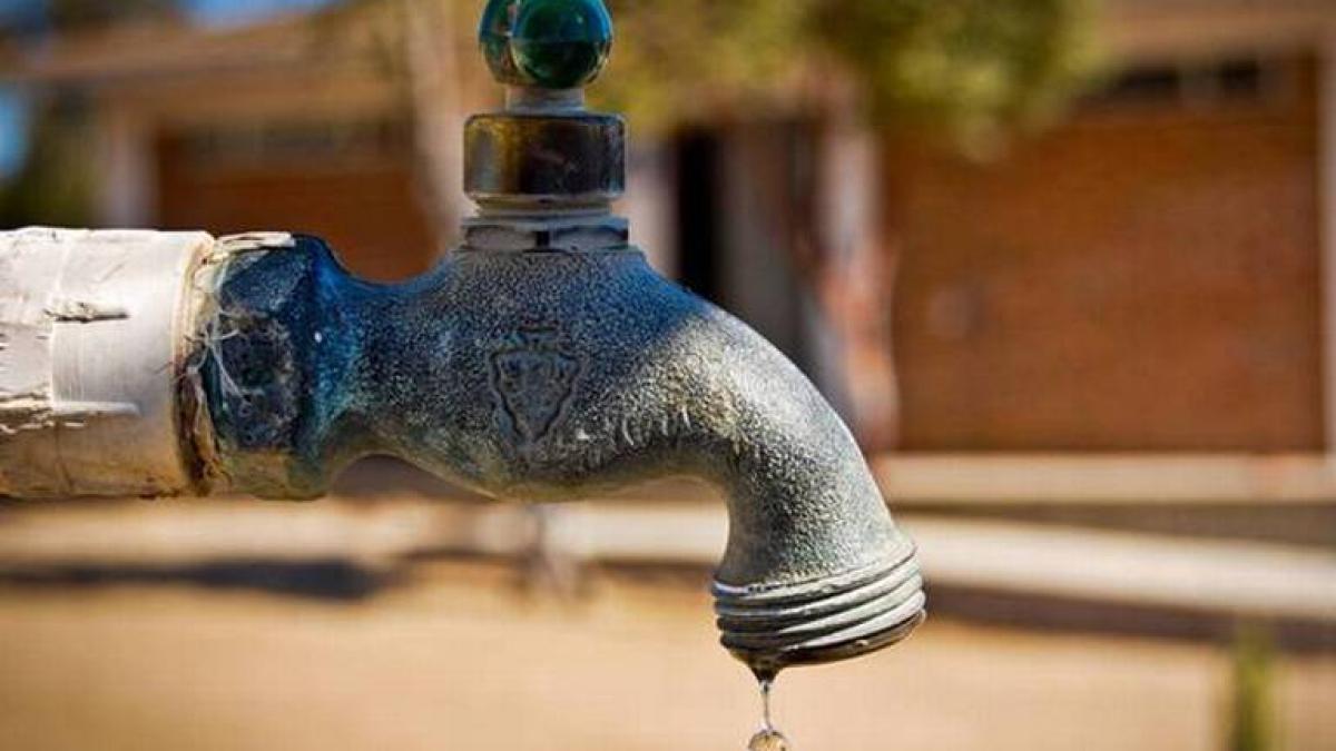 ¿Qué pasa si no pago el agua? ¿Me la cortan?