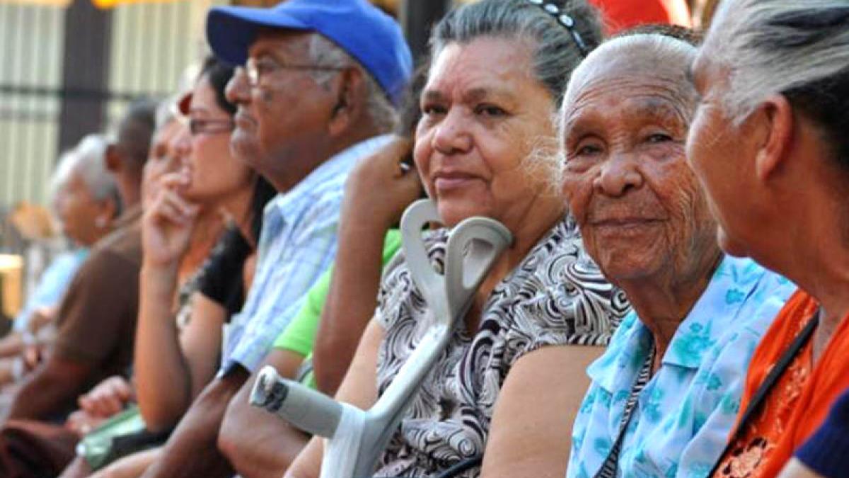 A estos adultos mayores se les adelantará dos meses el pago de su Pensión Bienestar