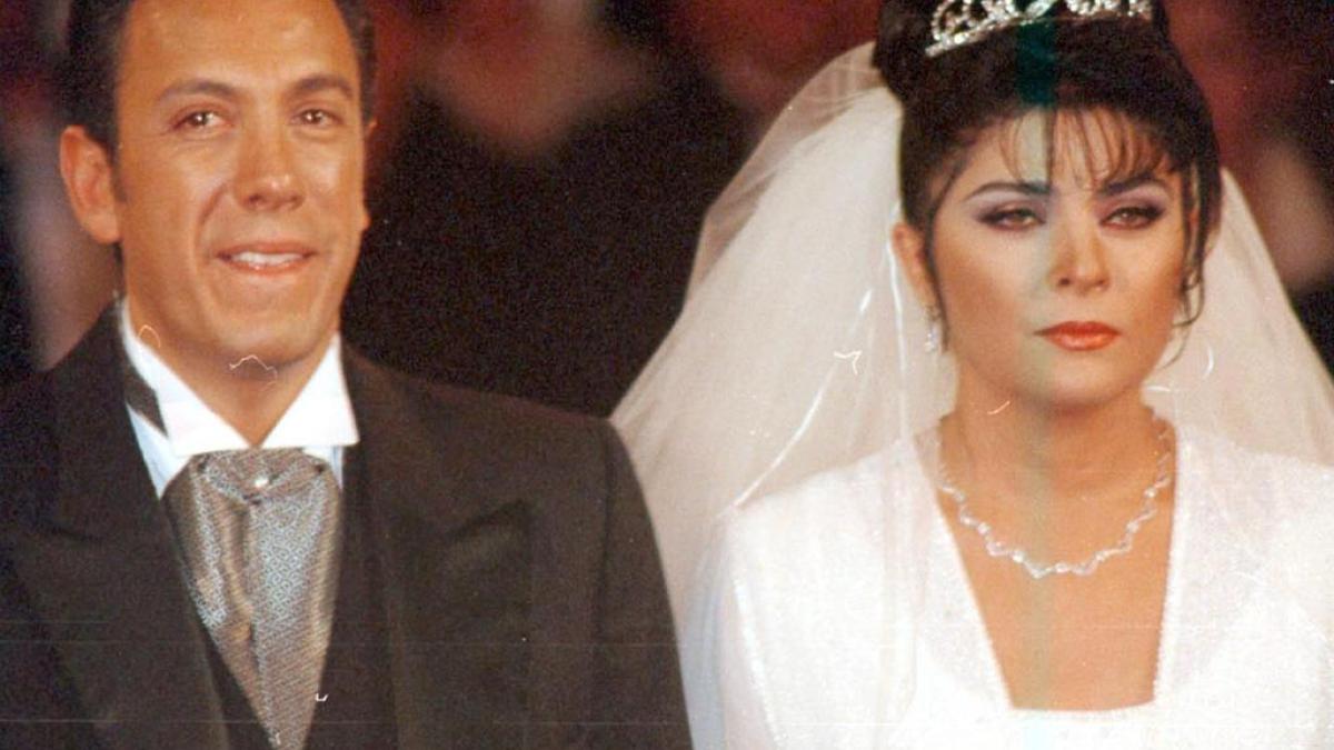 Así fue la lujosa boda entre Victoria Ruffo y Omar Fayad