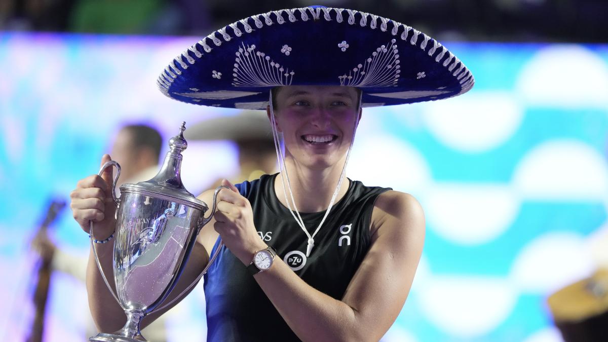 WTA Finals Cancún 2023: Iga Swiatek vence a Jessica Pegula y recupera el número uno