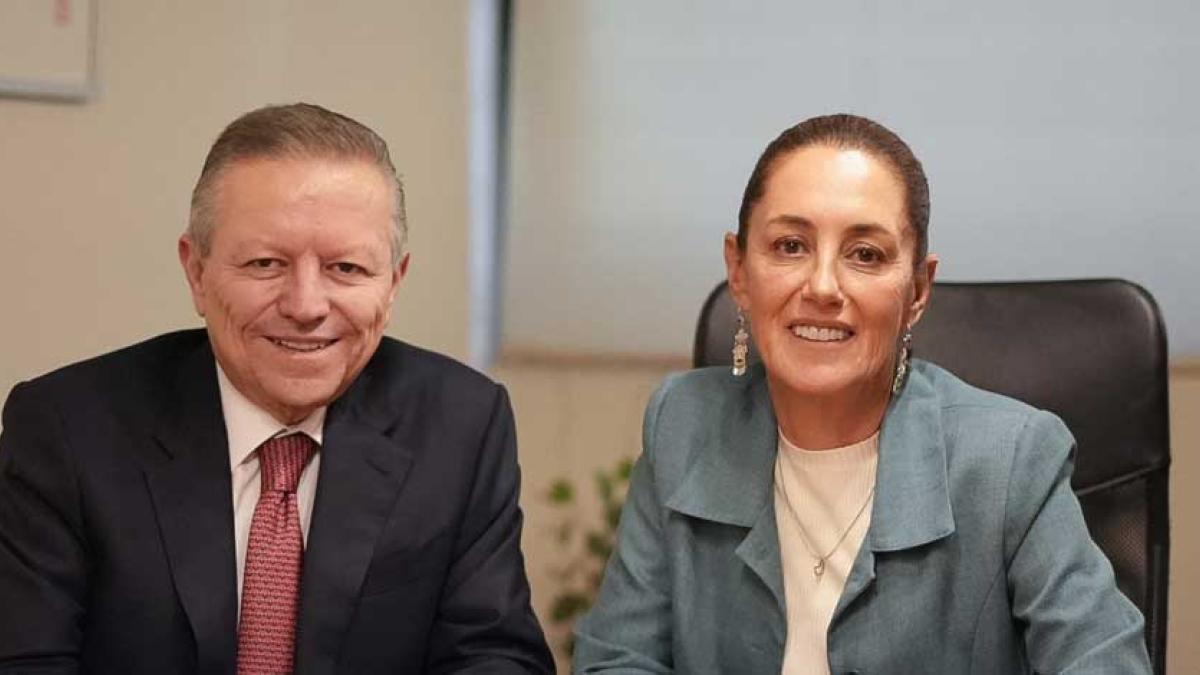 Zaldívar va con Sheinbaum; anuncian trabajo conjunto por la transformación