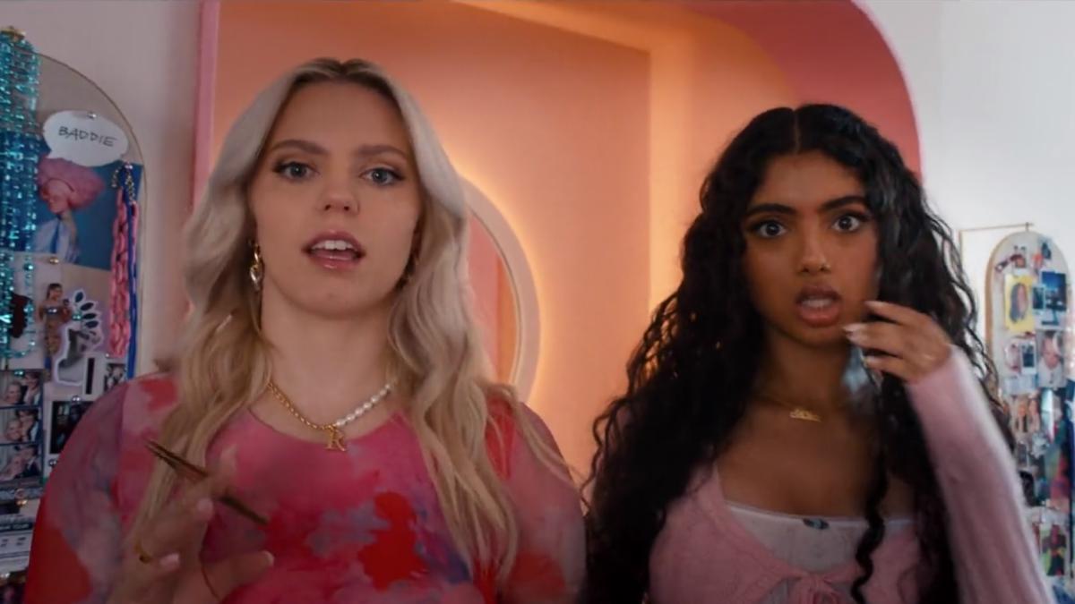 Mean Girls: Sale el tráiler de la nueva película y así es la nueva Regina George