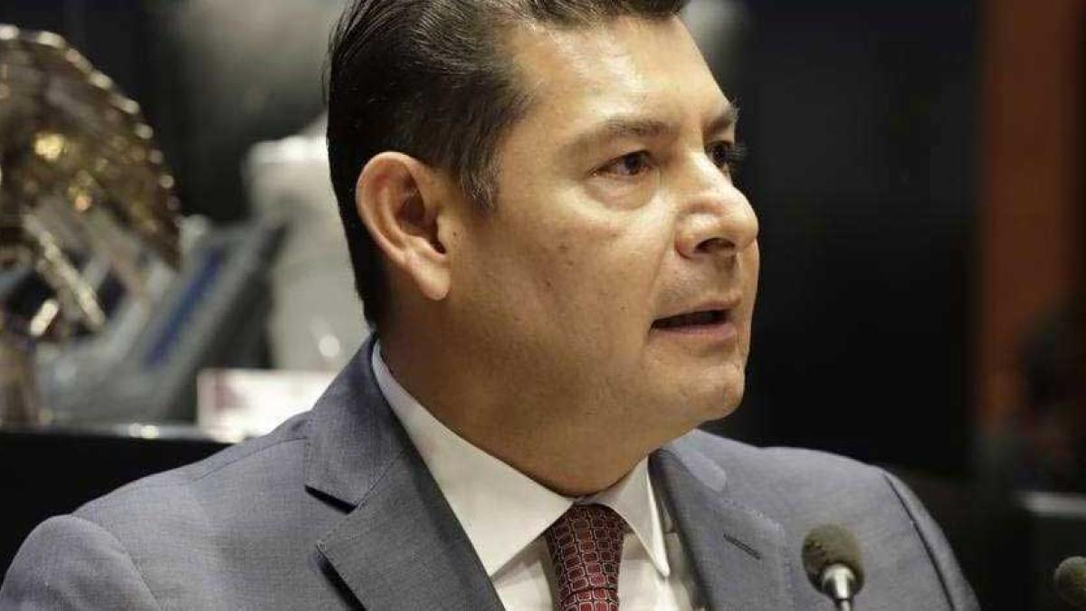 Alejandro Armenta gana encuesta de Morena para ser coordinador de la Transformación en Puebla