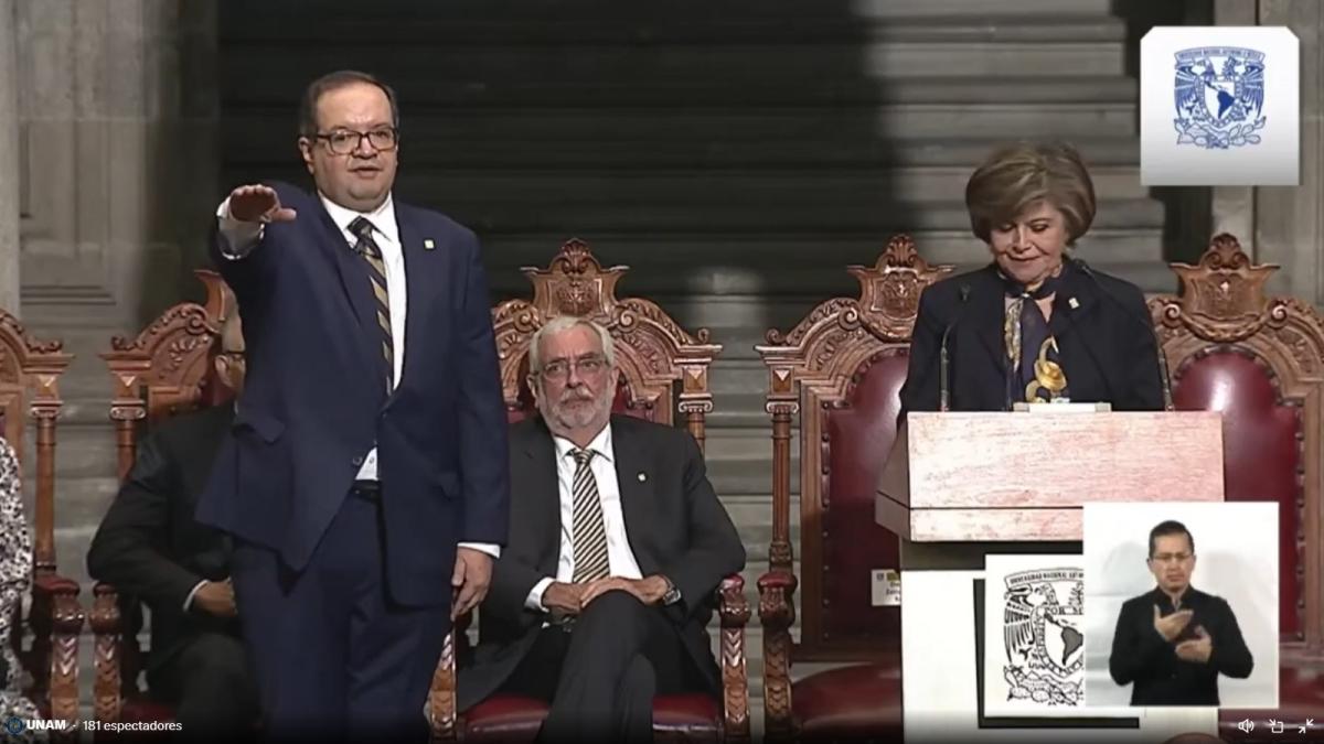 Leonardo Lomelí rinde protesta como nuevo rector de la UNAM