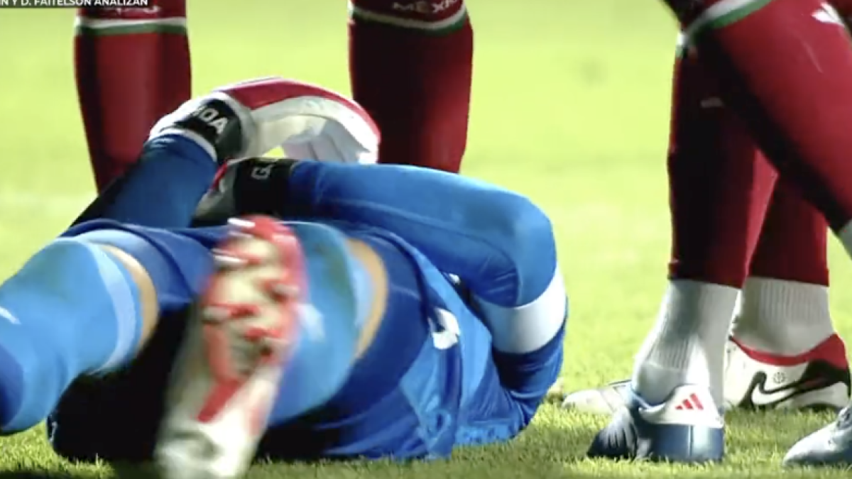 Honduras vs México: Así fue el fuerte choque por el que Memo Ochoa abandonó la cancha (Video)