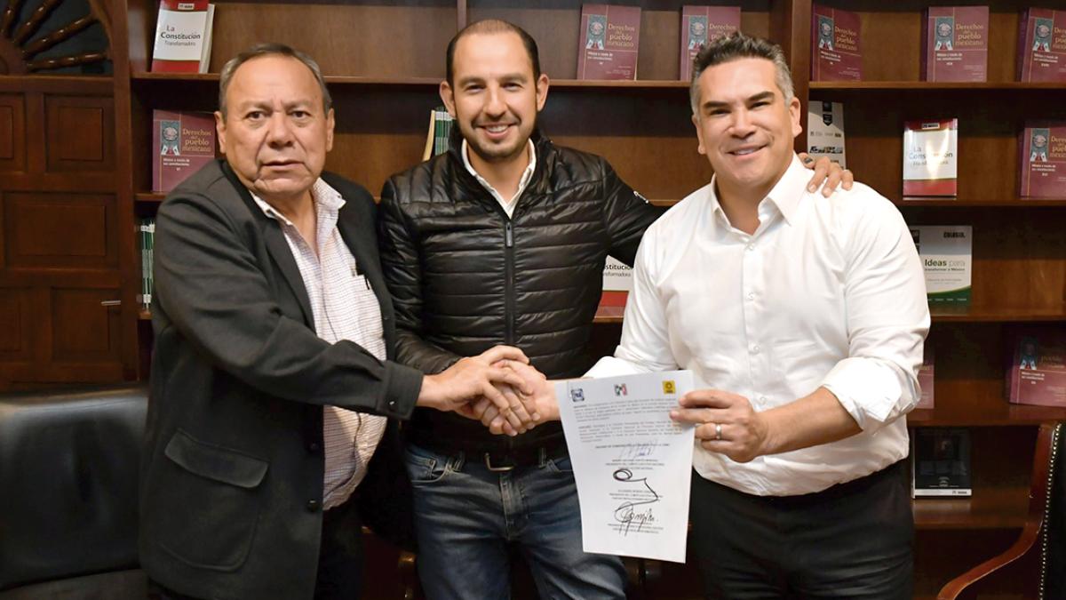 Frente elige a Santiago Taboada para la CDMX