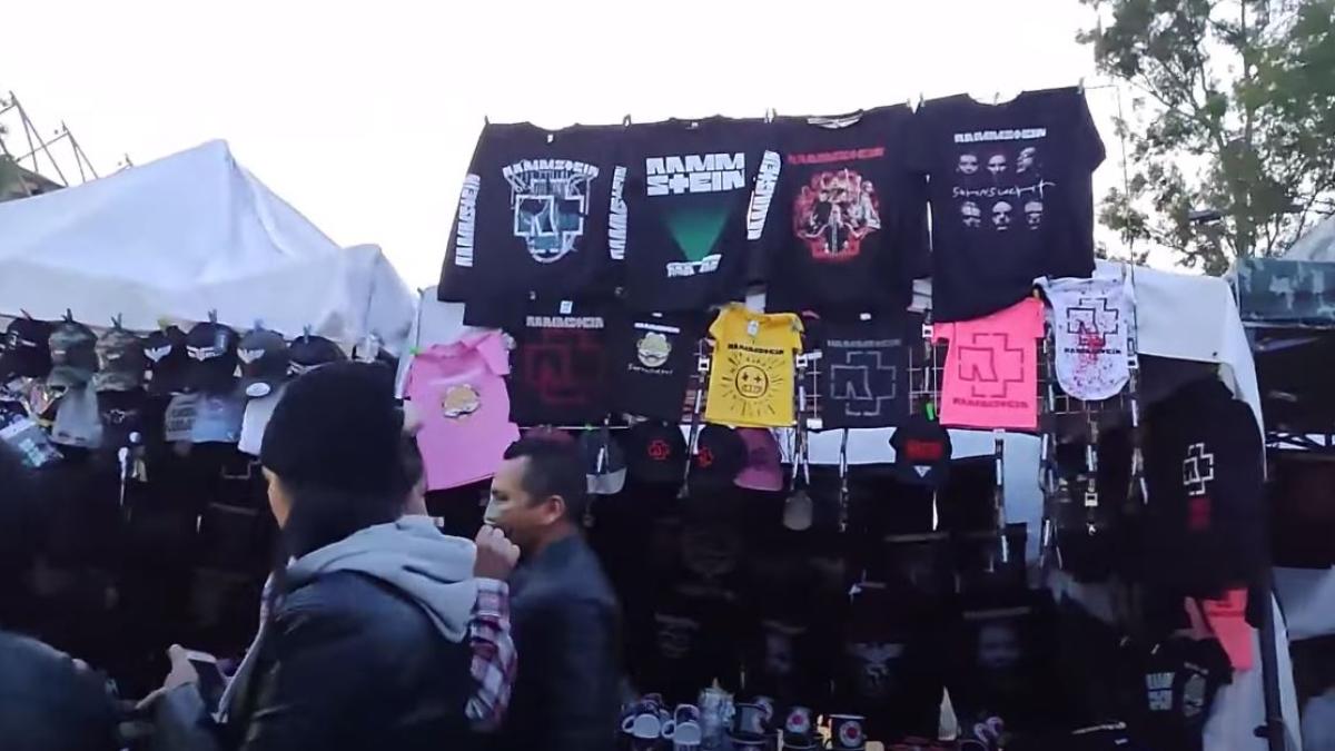 Este es el lugar y horario del tianguis que remata lo que no se vendió en conciertos en CDMX