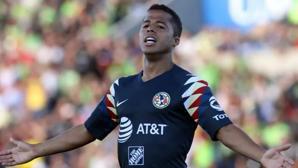 Giovani dos Santos llegaba crudo a entrenar; técnico ventila al mexicano y su falta de compromiso