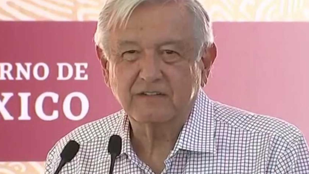 Pensión para personas con discapacidad podría alcanzar rango constitucional; AMLO anuncia iniciativa