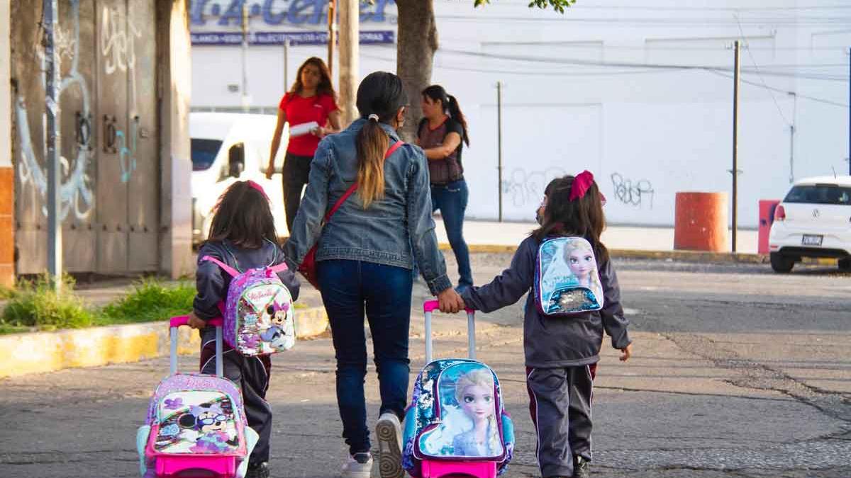 Basta de confusiones: ¿Qué día regresan de vacaciones los alumnos de educación básica?