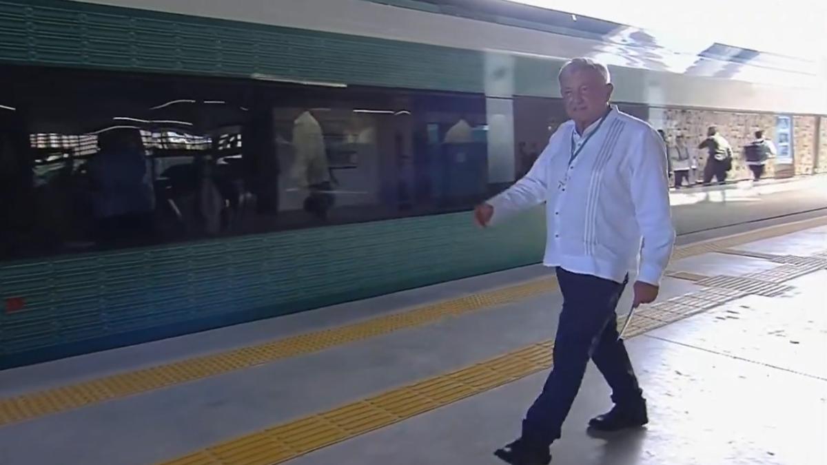 AMLO realiza viaje en Tren Maya; primera etapa la inauguró este viernes