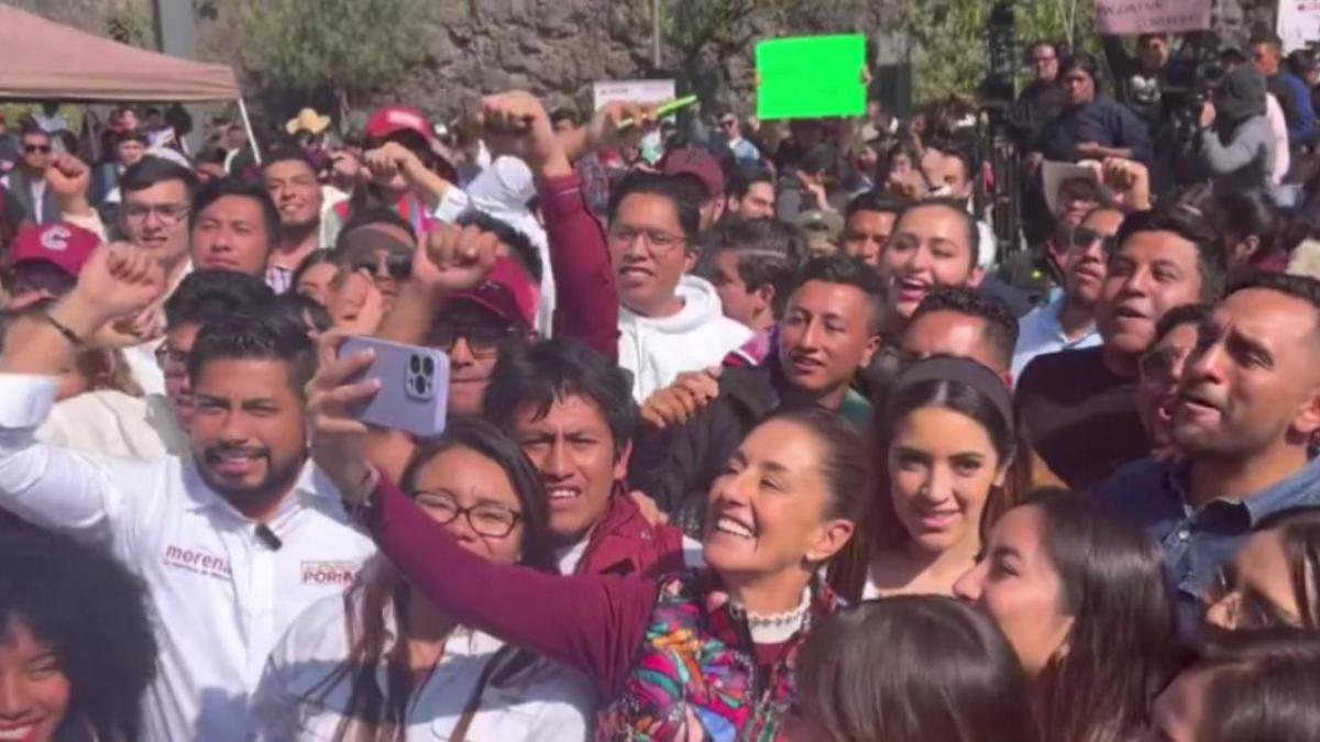 Claudia Sheinbaum presenta a su equipo de jóvenes rumbo al 2024; pide hacer canciones y memes