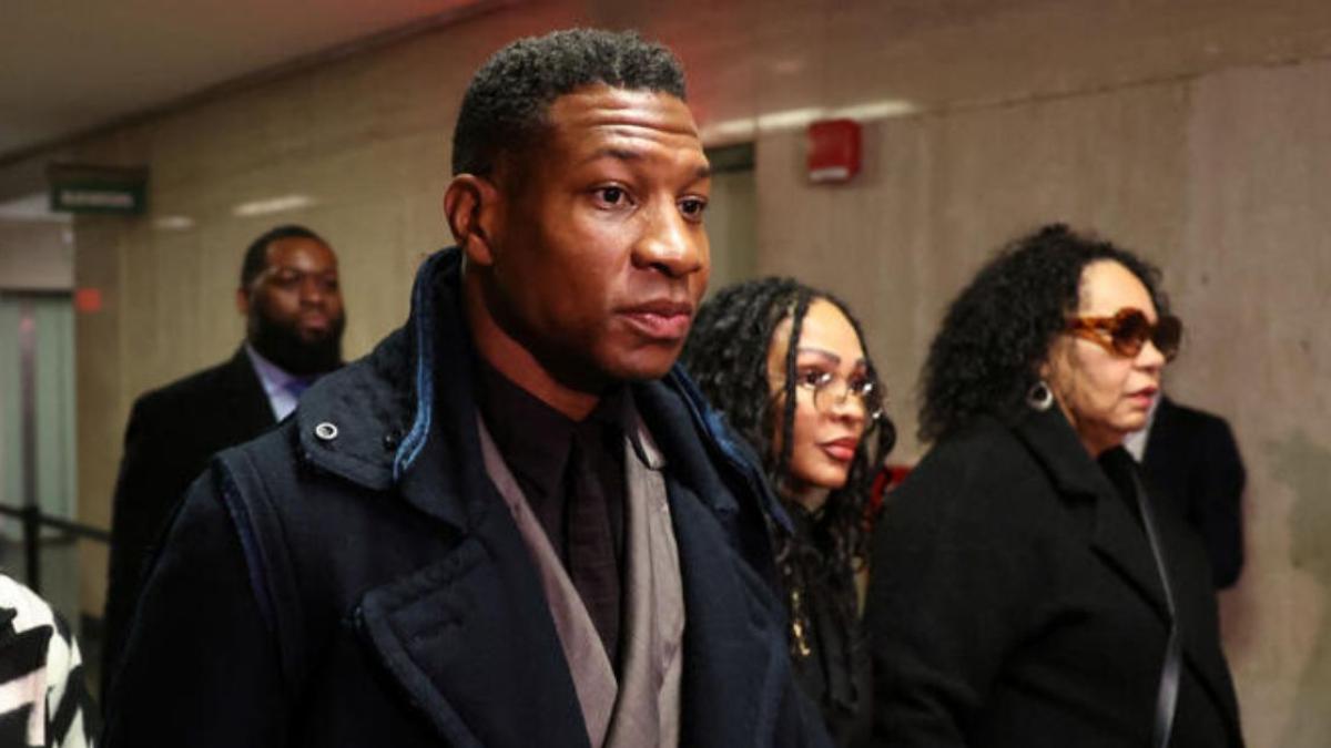 Jonathan Majors es declarado culpable por agresión y acoso ¿cuál será su sentencia?