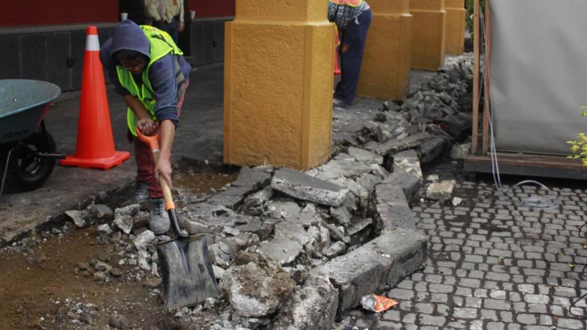 Rehabilitan banquetas del Centro Histórico de Coyoacán