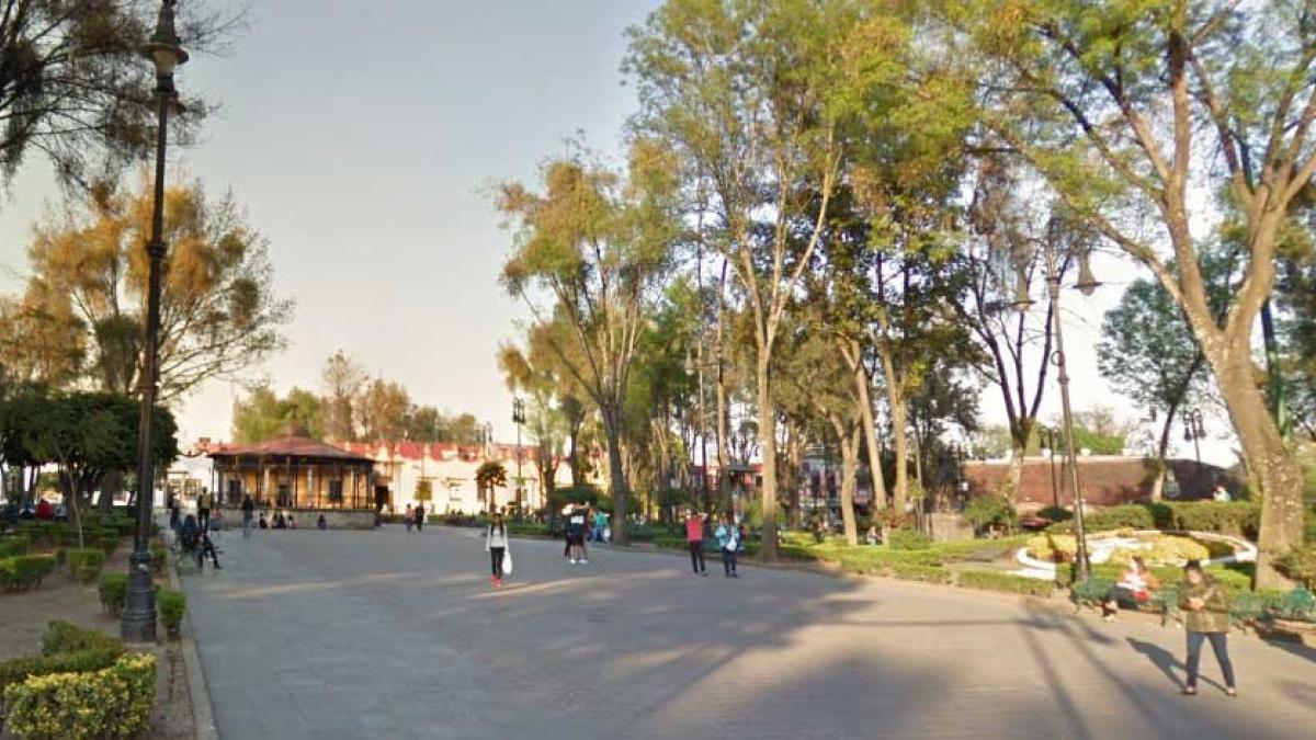 Alcaldía Coyoacán insta a comerciantes del Mercado Artesanal a no invadir espacios públicos; llama al diálogo