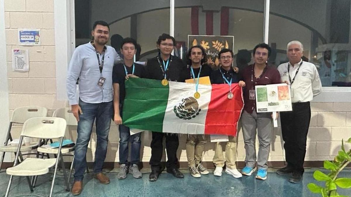 ¡Triunfo en Navidad! Mexicanos ganan en olimpiada internacional de ciencias y física